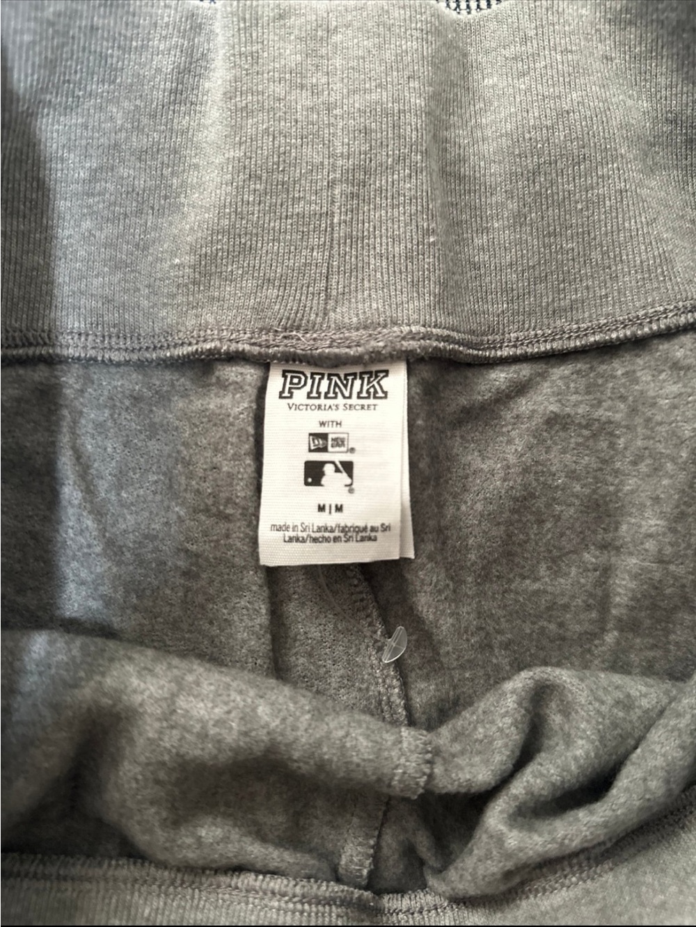 PINK Victoria's Secret Gray Yankees Logo Athletic Shorts - Picture 3 of 3